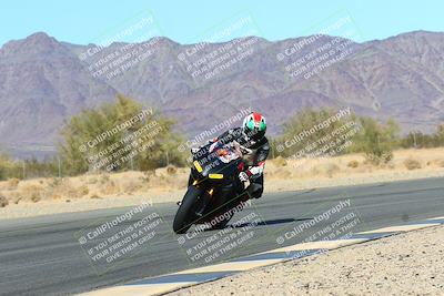 media/Jan-08-2022-SoCal Trackdays (Sat) [[1ec2777125]]/Turn 6 Inside (1pm)/